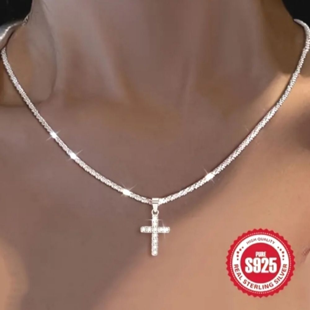925 Silver Sparkling Cross Pendant Chain Necklace